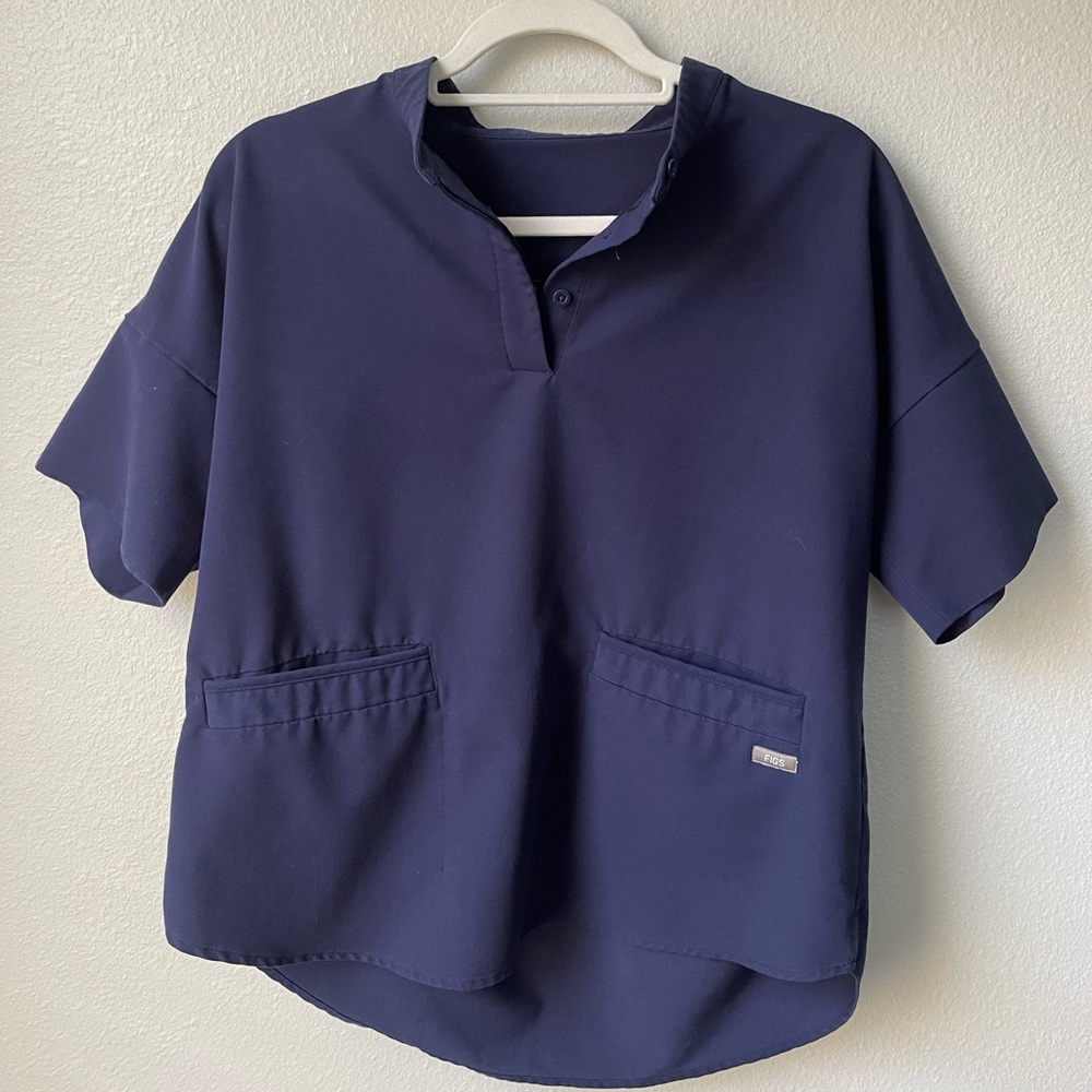 navy figs scrub set